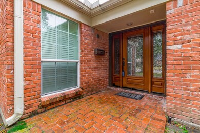 12126 Perthshire Rd, Houston, TX 77024 - photo 4