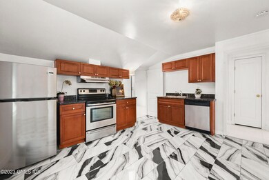 39 Bible St unit 2, Cos Cob, CT 06807 - photo 6