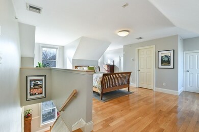 580 E 2nd St unit 5, Boston, MA 02127 - photo 6