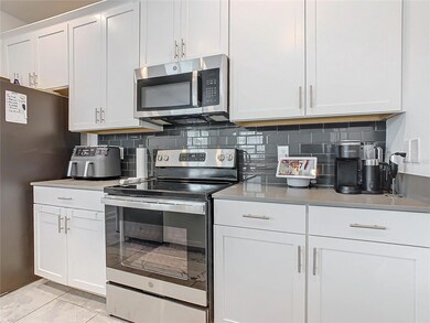 5647 Quiet Palm Loop, Saint Cloud, FL 34771 - photo 7