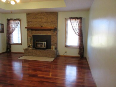 living area 3