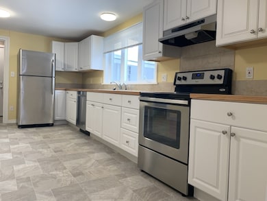 231 Boston Rd unit 2, Southborough, MA 01772 - photo 2