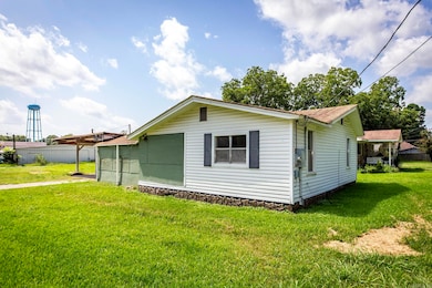 107 N Wilks St, McRae, AR 72102 - photo 3