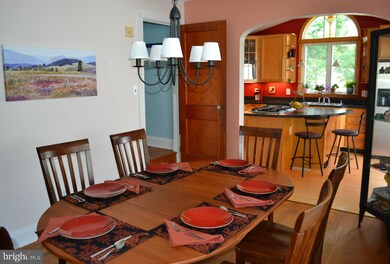 613 Hilltop Rd, Catonsville, MD 21228 - photo 6