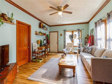 310 E Granger Ave, Des Moines, IA 50315 - photo 4