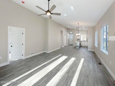 5320 Tudortop Cir, Anchorage, AK 99507 - photo 5