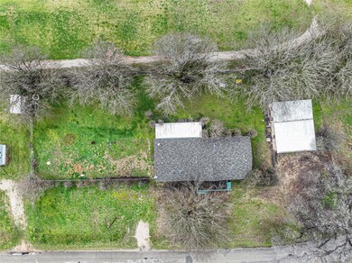 227 Blackfoot Trail, Weatherford, TX 76087 - photo 3