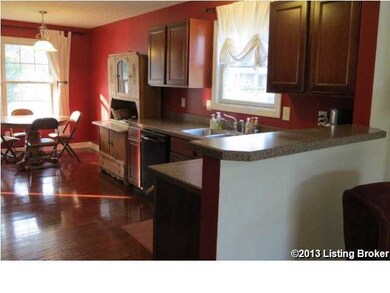 8704 Pitch Pine Way, Louisville, KY 40228 - photo 5