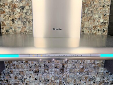 CUSTOM MIELE HOOD