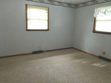 2486 Berne St SE, Lancaster, OH 43130 - photo 2