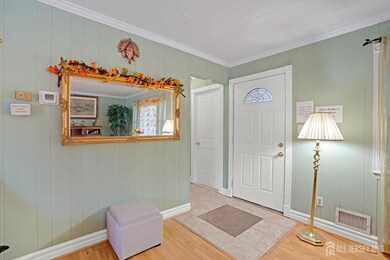 24 Michael St, Iselin, NJ 08830 - photo 4