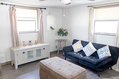 120 Town View Ln, Canyon Lake, TX 78133 - photo 3