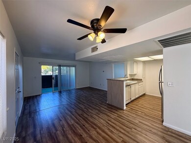 8070 W Russell Rd unit 1019, Las Vegas, NV 89113 - photo 5