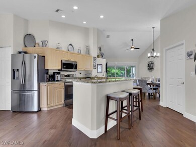 5045 Cedar Springs Dr unit 204, Naples, FL 34110 - photo 4