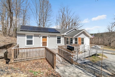 40 Washington St, Monson, MA 01057 - photo 2