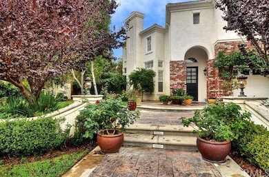 Charming curb appeal