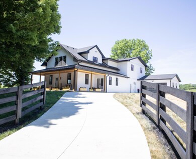 1045 Mundys Landing Rd, Versailles, KY 40383 - photo 3