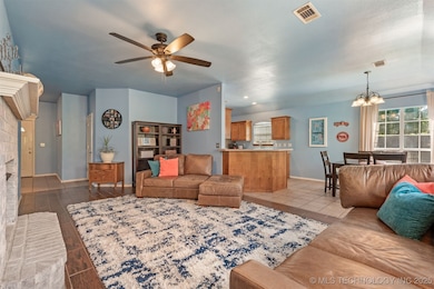 204 S 62nd St, Broken Arrow, OK 74014 - photo 6