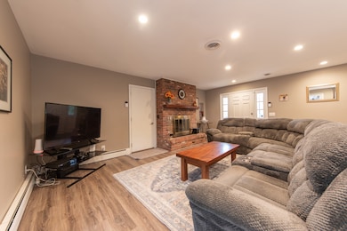 2959 Kay Ln, Columbus, IN 47203 - photo 6