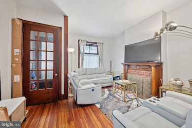 512 Crest Ave, Elkins Park, PA 19027 - photo 5