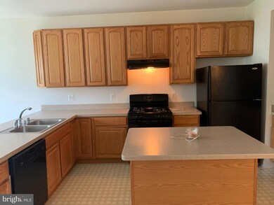 4304 Vintage Ivy Ln, Owings Mills, MD 21117 - photo 6