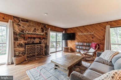 129 Hampton St, Basye-Bryce Mountain, VA 22810 - photo 3