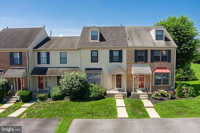 413 Carpenter Cir, Brookhaven, PA 19015 - photo 3