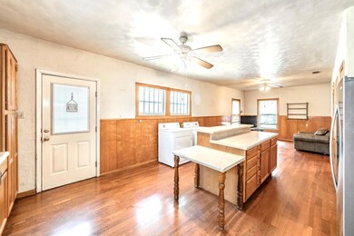 302 S Colorado St, Celina, TX 75009 - photo 4