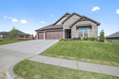 3108 Arbor View Dr, Burleson, TX 76028 - photo 3
