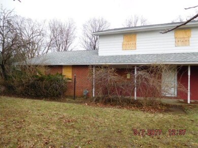 4288 Clime Rd, Columbus, OH 43228 - photo 6