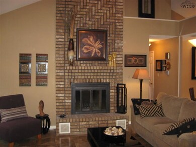 1516 Cynthia Ln, Wichita Falls, TX 76302 - photo 3