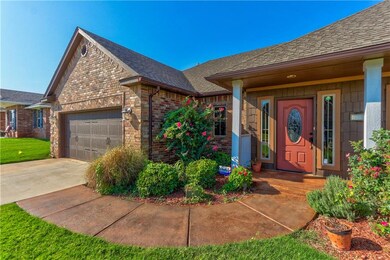 7031 Cherokee Crossing E, Warr Acres, OK 73132 - photo 3