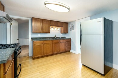 Main_St_N_338_Wayland_49348-6