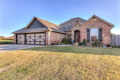 1945 Timber Dale Dr, Shawnee, OK 74804 - photo 3