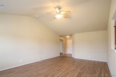 2212 E Fargo St, Broken Arrow, OK 74012 - photo 7