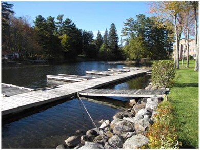 Waterfront/Dock/Pier.