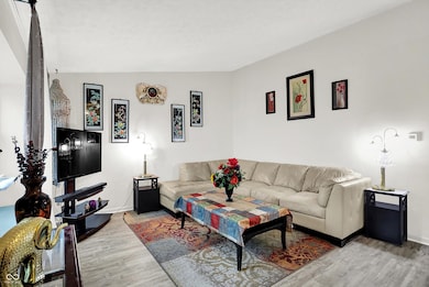 3937 Sarasota Dr, Franklin, IN 46131 - photo 4