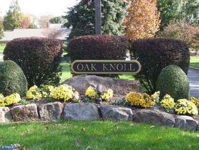 11 Oak Knoll Dr unit 11, Berwyn, PA 19312 - photo 2