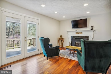 3438 Austin Ct, Alexandria, VA 22310 - photo 4