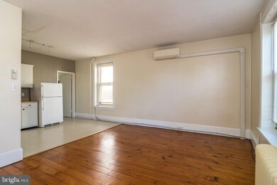 68 S Main St unit 2F, Doylestown, PA 18901 - photo 3