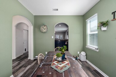 10906 Spring Brook Pass Dr, Humble, TX 77396 - photo 7