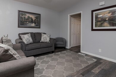 1331N (8 of 24)