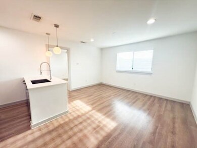 4526 Munger Ave unit 208, Dallas, TX 75204 - photo 5
