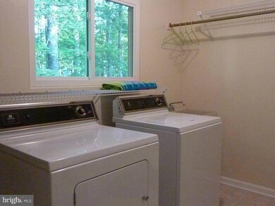 12351 Lima Ln, Reston, VA 20191 - photo 7