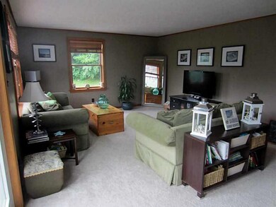 14 Forrester Ln, West Gardiner, ME 04345 - photo 3