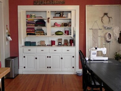 543 S 4th St W, Missoula, MT 59801 - photo 4