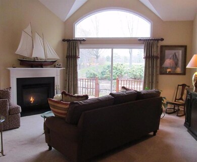 11 Hollyhock Knoll Ct unit 11, Buzzards Bay, MA 02532 - photo 5