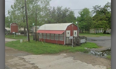 805 N Main St, Jewett, TX 75846 - photo 2