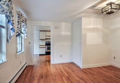 49 North St unit Left, Hingham, MA 02043 - photo 7