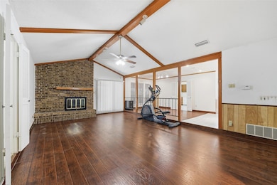 2212 Benbrook Dr, Carrollton, TX 75007 - photo 3